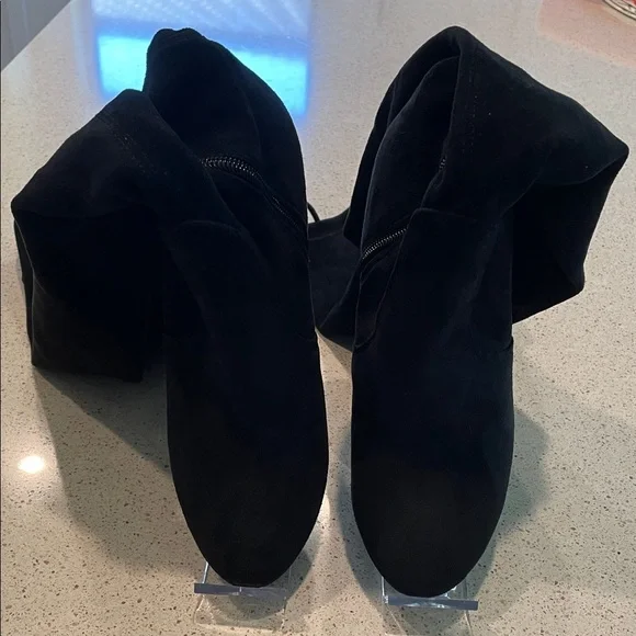 Vepose Black Heeled Boots for Women - Picture 4 of 10